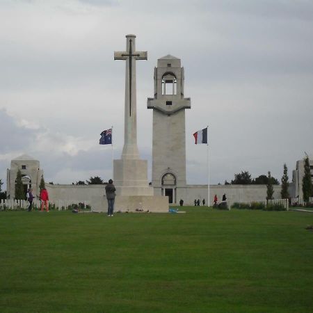 Le Gite De Beatrice Et Laurent Villers-Bretonneux Exterior foto